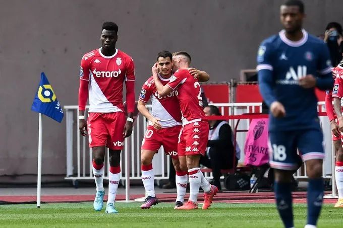  布雷斯特定位球防守出色主场零封昂热收获平局  