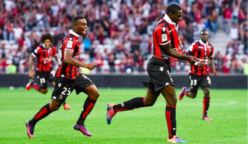  昂热主场球迷助威声浪助力球队击败保级对手